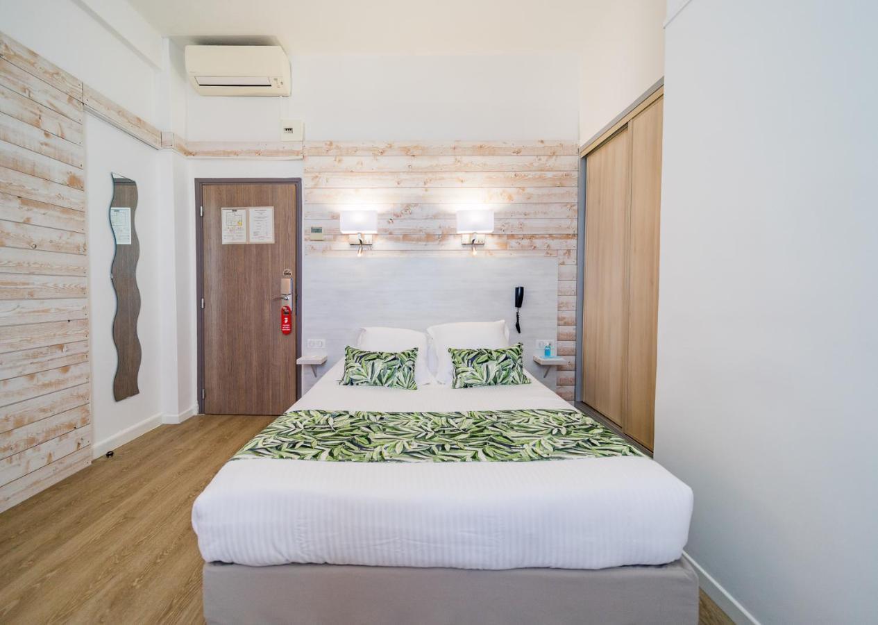 Hotel Le Rabelais Le Lavandou Eksteriør bilde