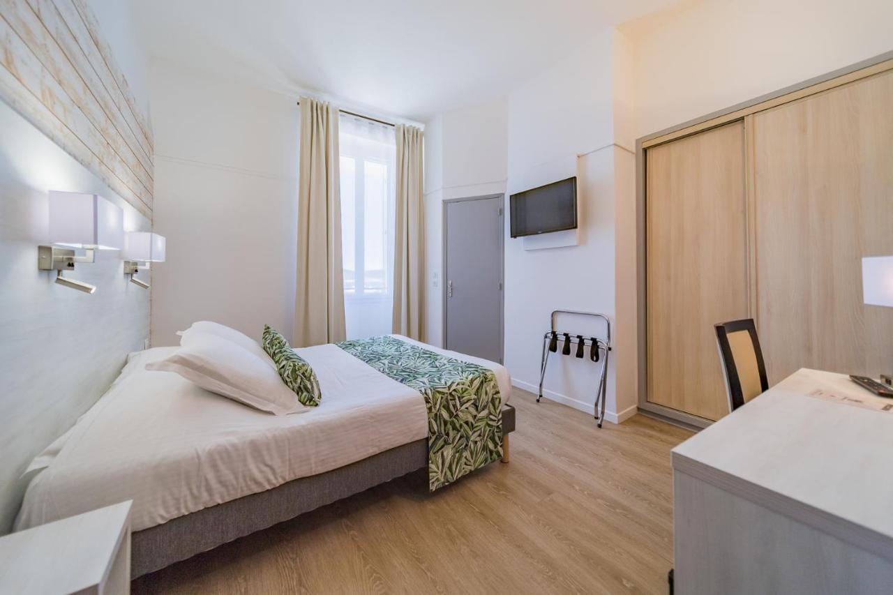 Hotel Le Rabelais Le Lavandou Eksteriør bilde
