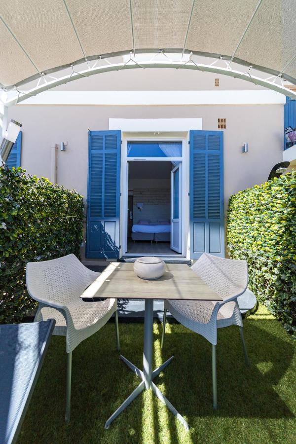 Hotel Le Rabelais Le Lavandou Eksteriør bilde